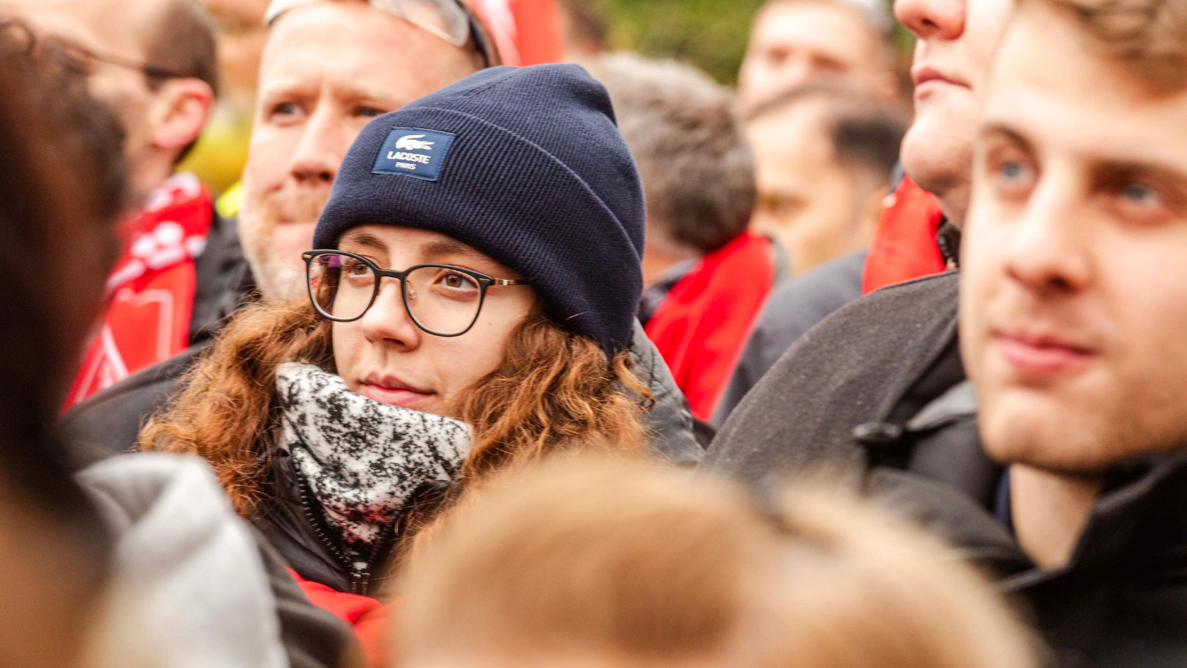 Beschäftigte machen während der Metall-Tarifrunde 2024 mit Warnstreiks Druck für ihre Forderung