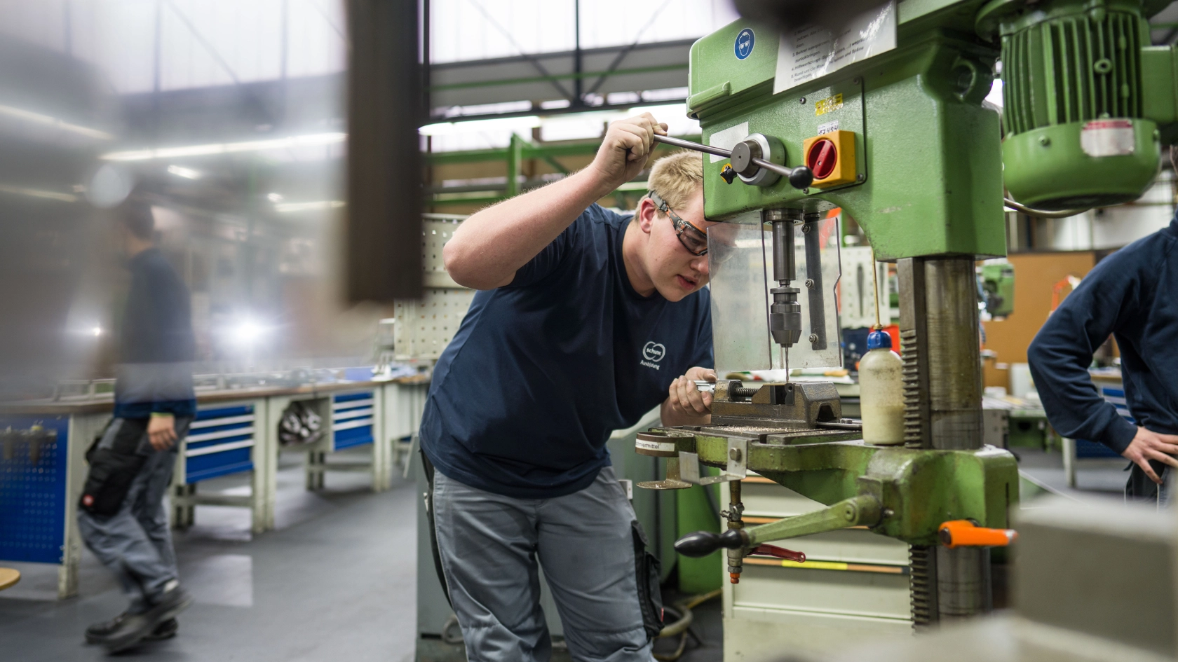 David Schäfer ist Auszubildender bei Schunk in Heuchelheim