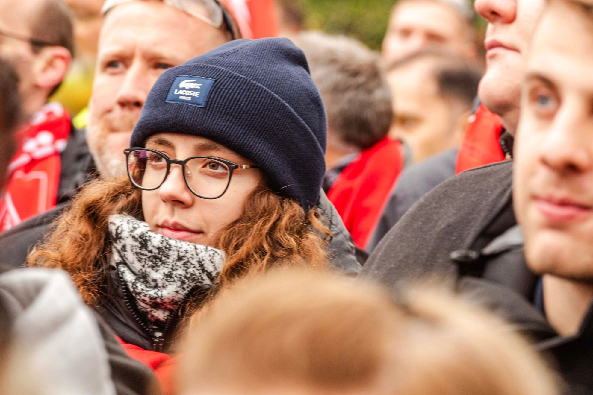 Beschäftigte machen während der Metall-Tarifrunde 2024 mit Warnstreiks Druck für ihre Forderung