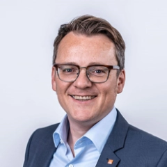 Dirk Neumann